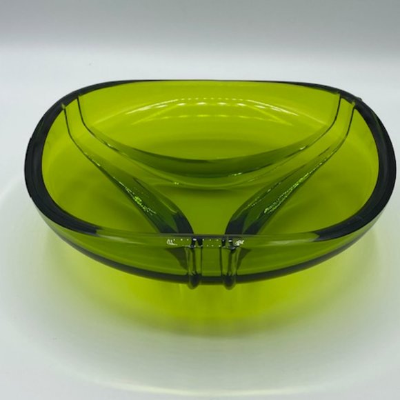 Viking Glass #6826 Epic Drape Ashtray/Bowl Avocado - Picture 5 of 8